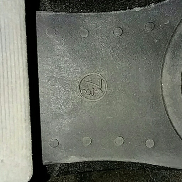 Booties - Picture 3 of 6